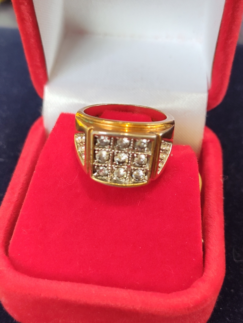 RSC Diamond Cluster Ring